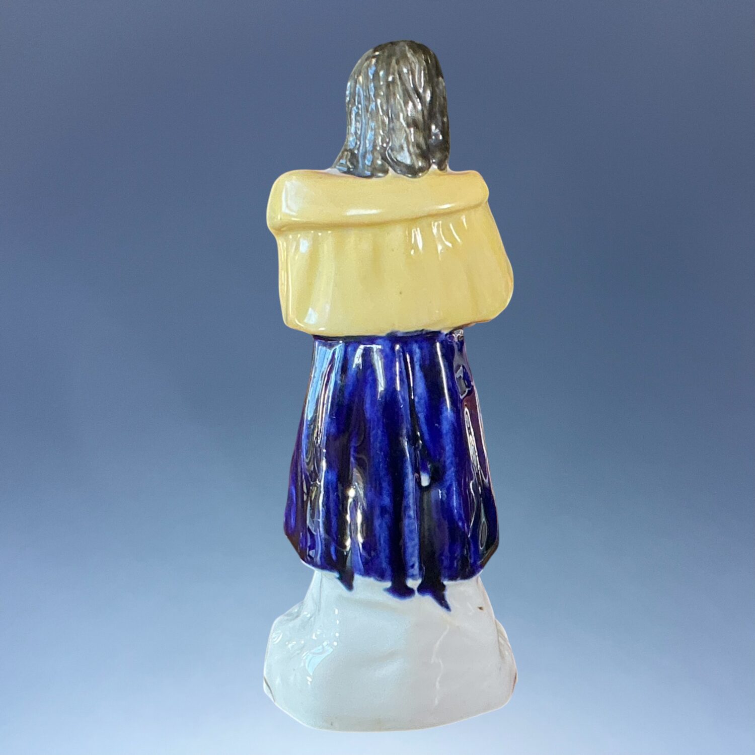 Good Quality Staffordshire Porcelain Figure of a Girl. - Image 4