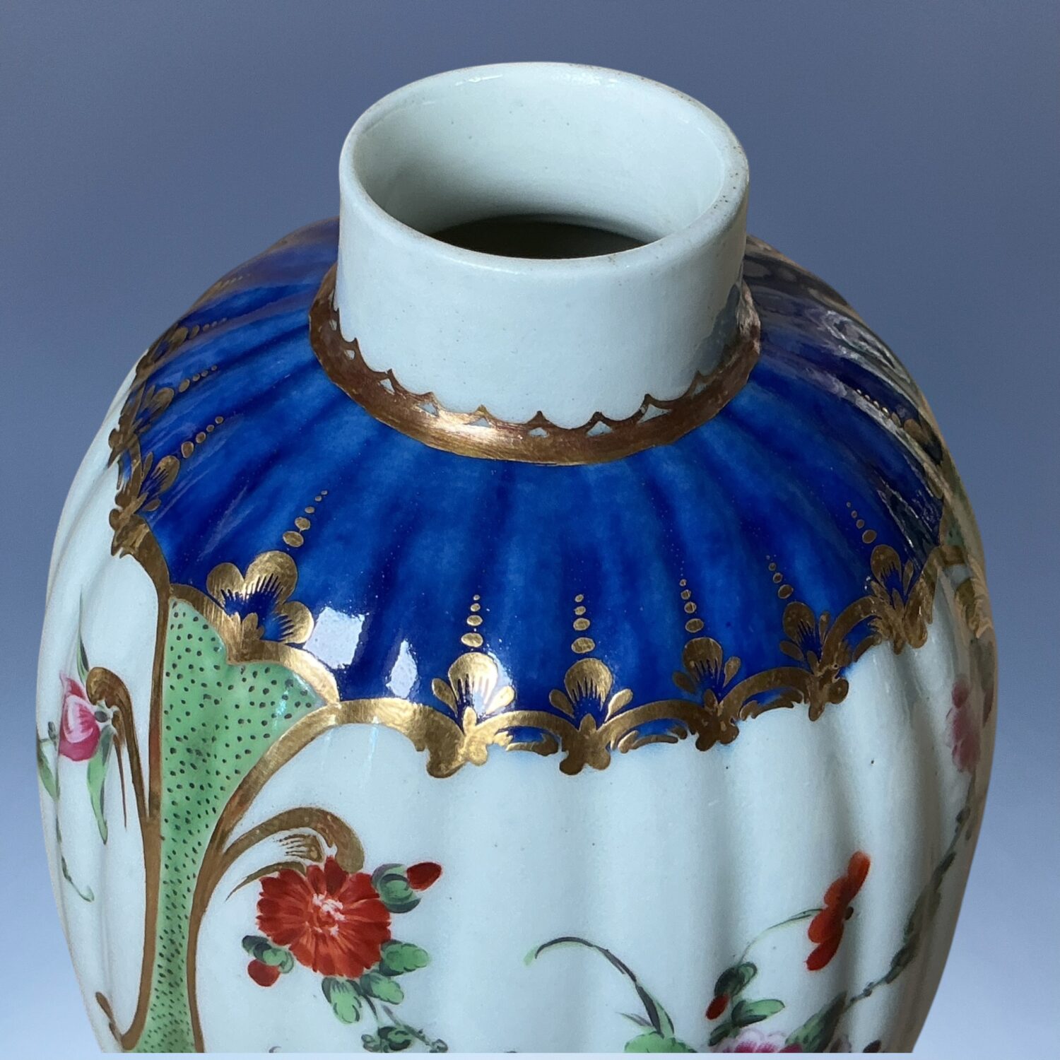 Dr Wall Worcester Porcelain Fluted Tea Caddy - Image 5