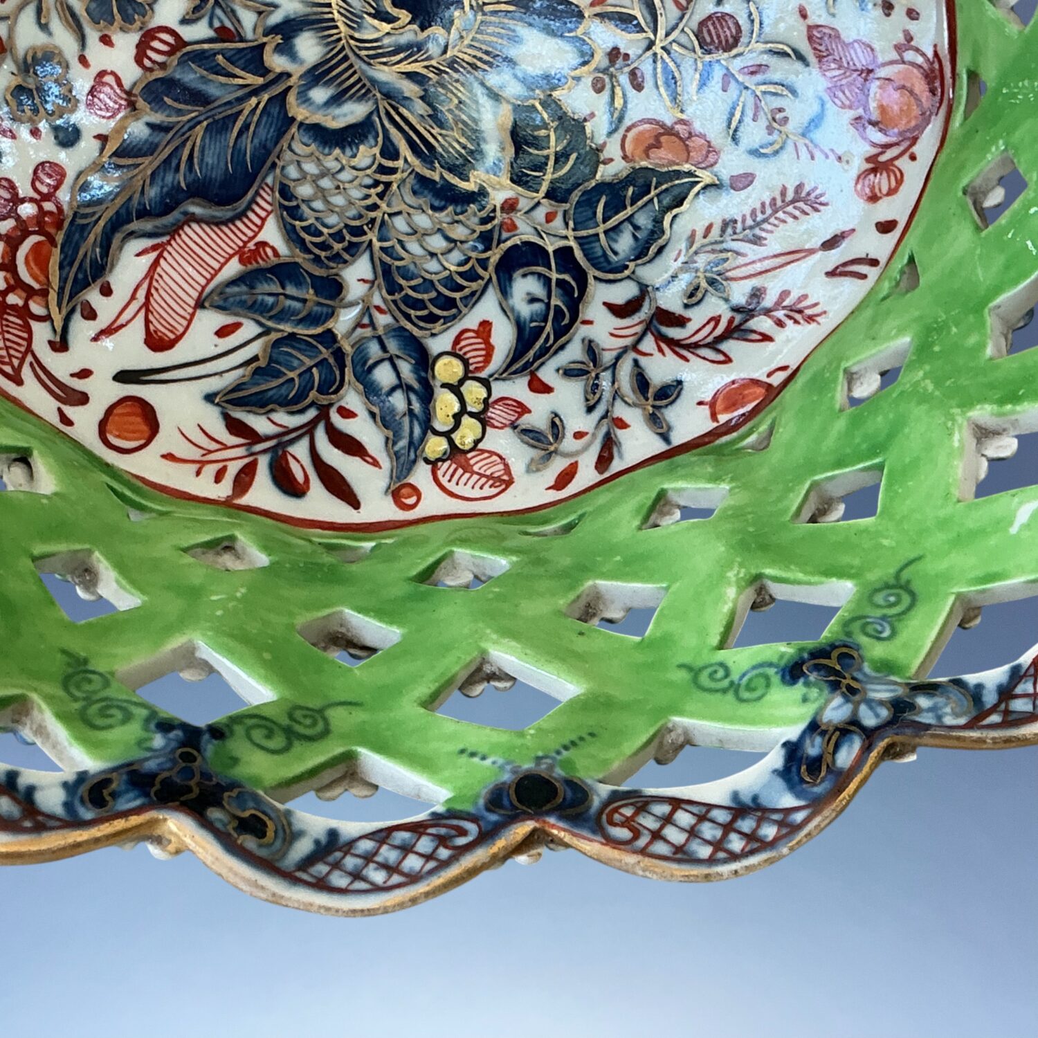 C18th Caughley Porcelain Basket - B+W - Clobbered. (a) - Image 11
