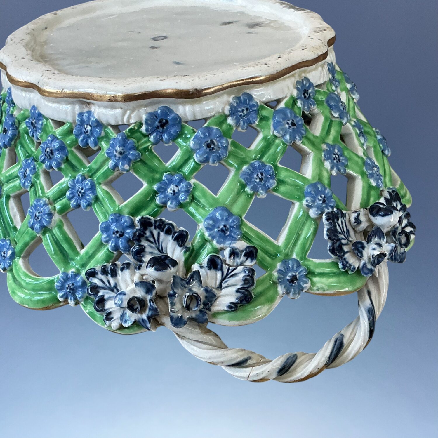 C18th Caughley Porcelain Basket - B+W - Clobbered. (a) - Image 4