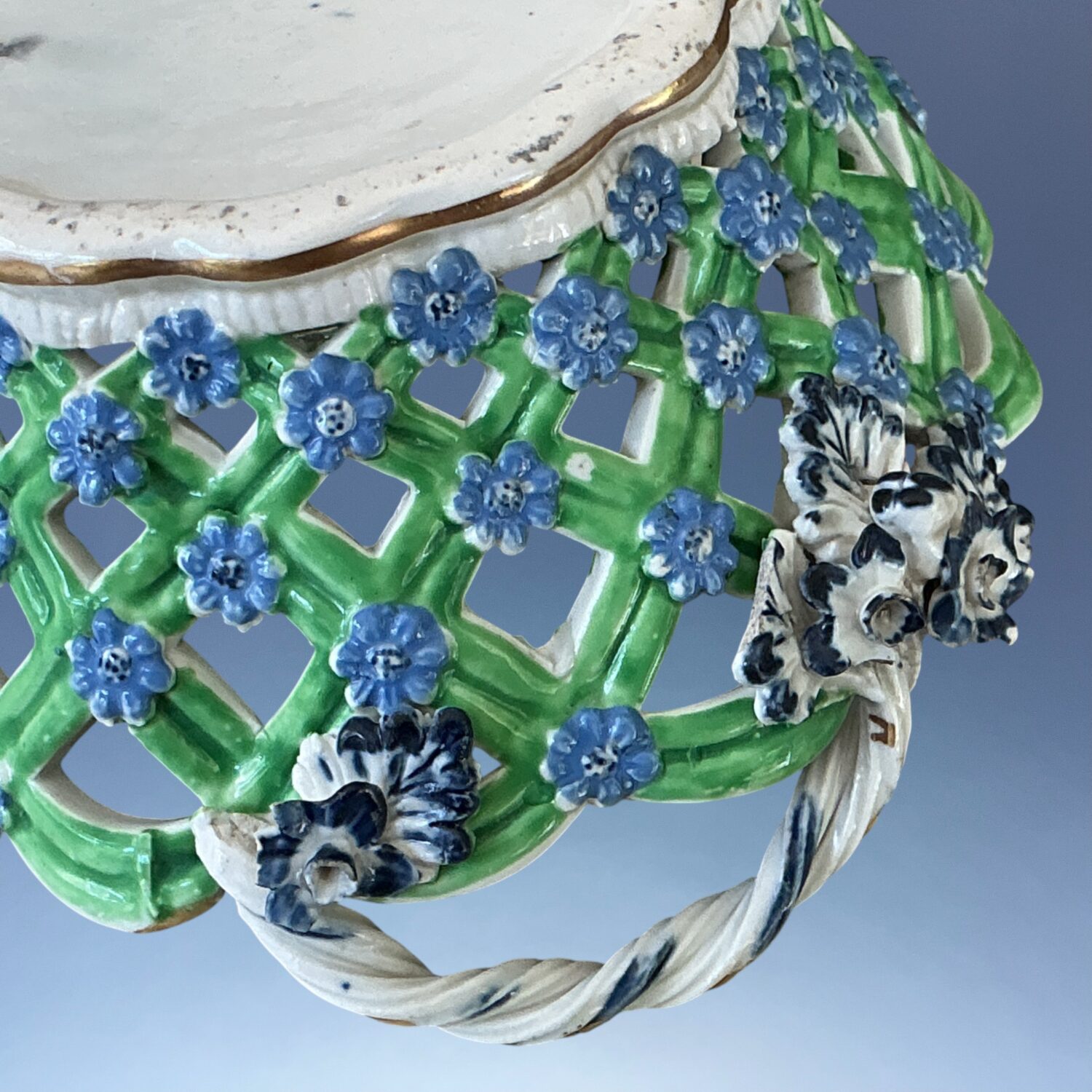 C18th Caughley Porcelain Basket - B+W - Clobbered. (a) - Image 7