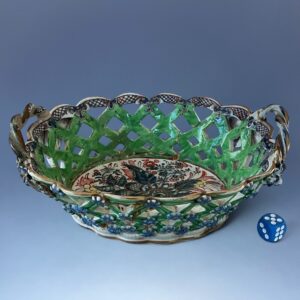 (CLEARANCE). C18th Caughley Porcelain Basket - B+W - Clobbered.AF  (b)
