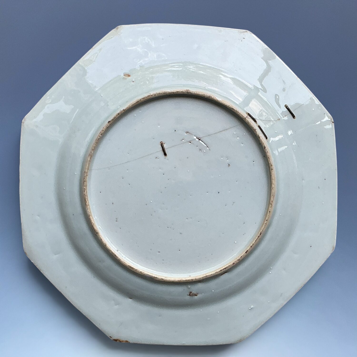 (Clearance) Pair of Qianlong Period, Famille Rose Octagonal Plates (af) (RESERVED) - Image 3