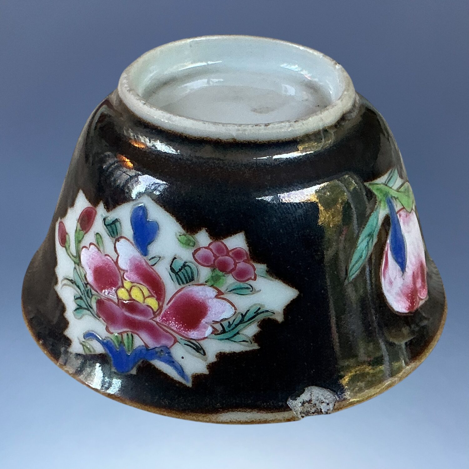 (Clearance) C18th Chinese Black Ground Famille Rose Teabowl. - Image 5