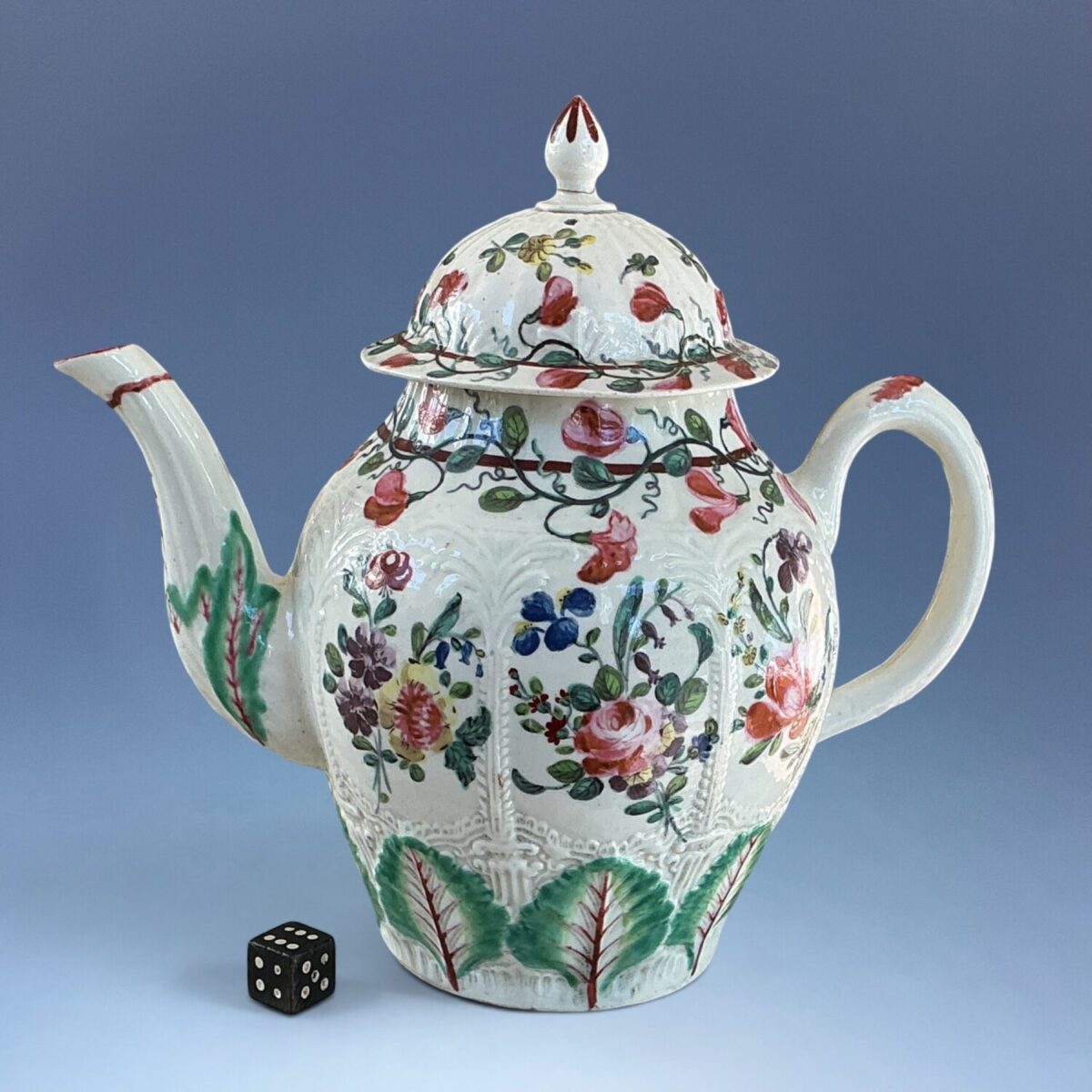 C18th Liverpool Porcelain Teapot & Cover.