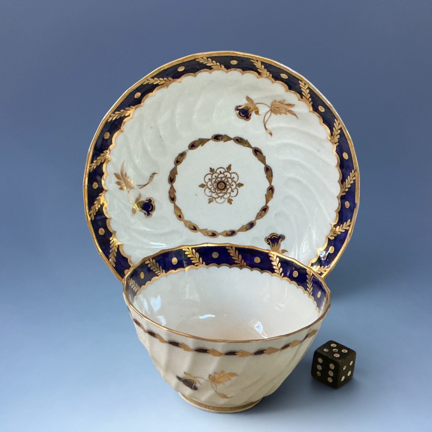 Late C18th Worcester Porcelain Teabowl & Saucer. - Image 9