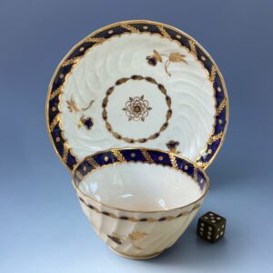 Late C18th Worcester Porcelain Teabowl & Saucer.